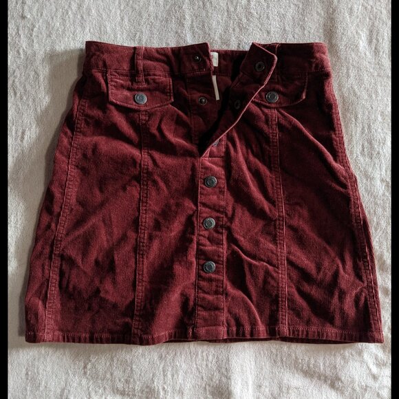 Red Button-Down Denim Mini Skirt - Picture 2 of 8